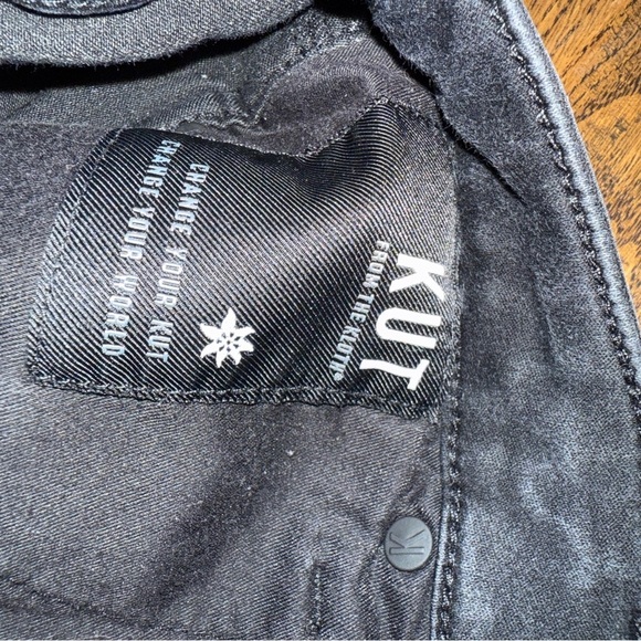 Kut From The Kloth Raw Hem Black Jeggings - Picture 6 of 7